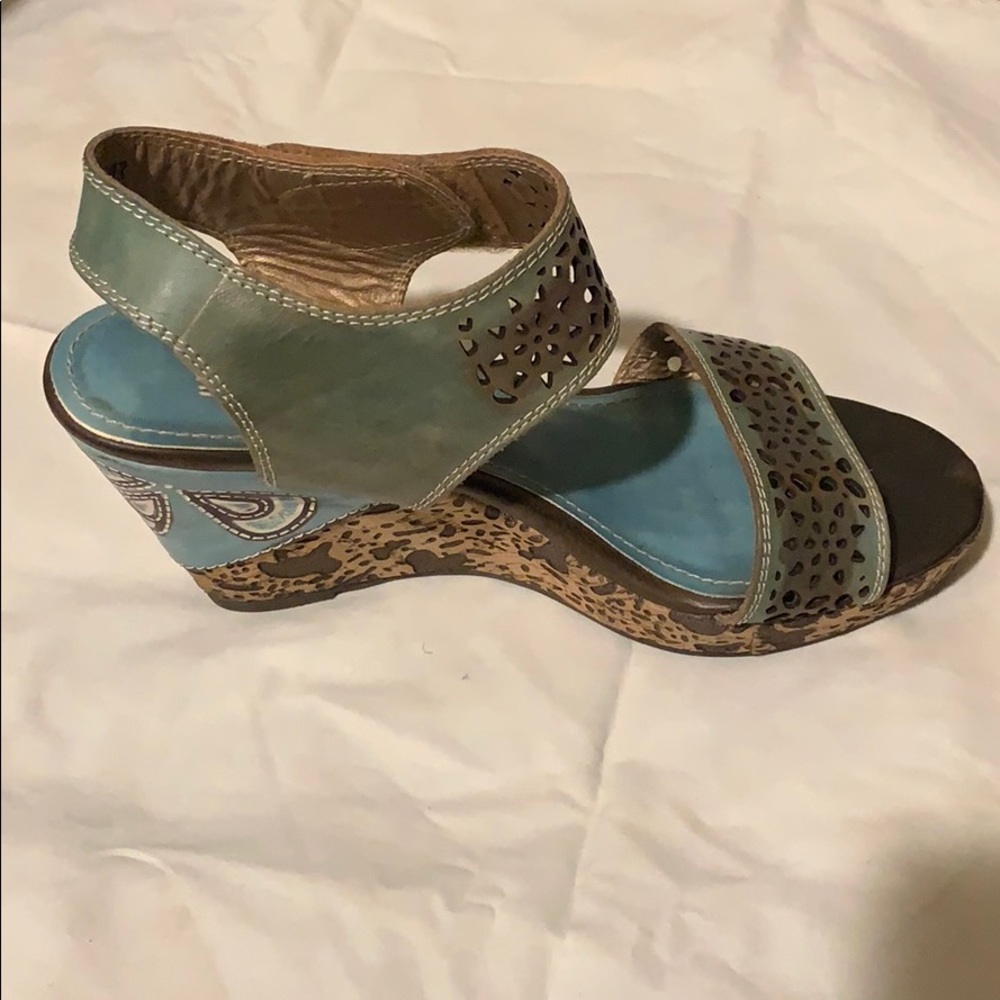 L’Artiste Platform Sandal